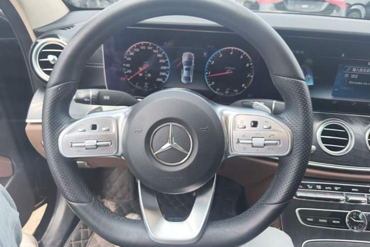 Used Mercedes-Benz E-Class 2019 E 300 L Sporty and Stylish Model Steering Wheel