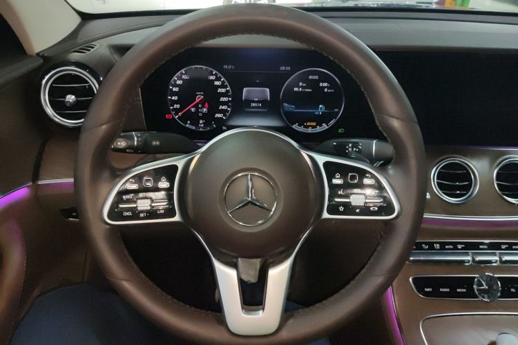 Used Mercedes-Benz E-Class 2019 E 200 L Steering Wheel