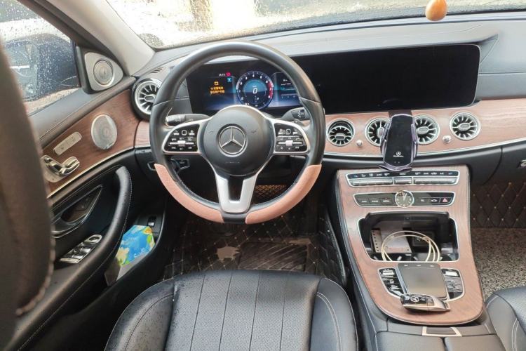 Used Mercedes-Benz E-Class 2019 E 300 L Stylish Model Steering Wheel