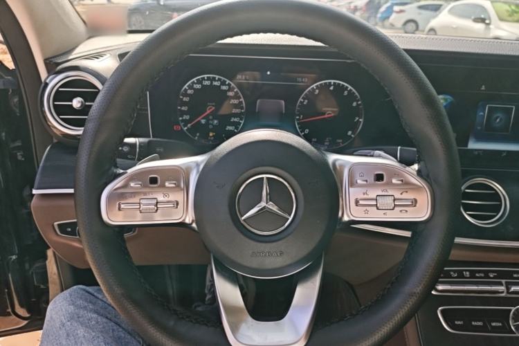 Used Mercedes-Benz E-Class 2019 E 200 L Sport Edition Steering Wheel