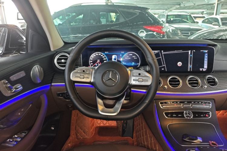Used Mercedes-Benz E-Class 2019 Restyled E 300 L Sport Luxury Edition Steering Wheel