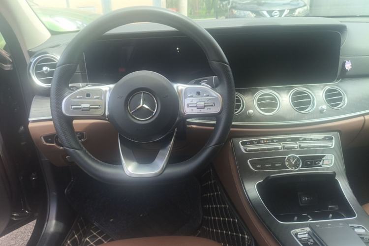 Used Mercedes-Benz E-Class 2019 E 300 L Sporty and Stylish Model Steering Wheel