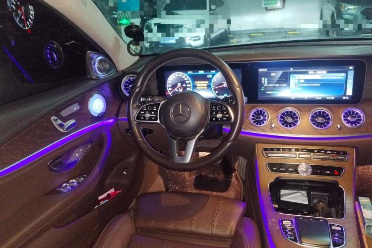 Used Mercedes-Benz E-Class 2019 E 260 L Steering Wheel