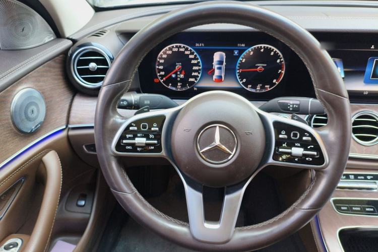 Used Mercedes-Benz E-Class 2019 Facelifted E 300 L Stylish Version Steering Wheel