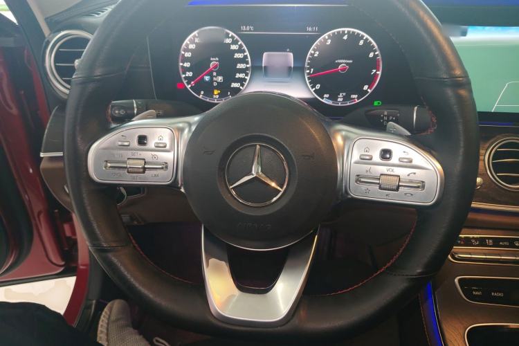 Used Mercedes-Benz E-Class 2019 E 200 L Sport Edition Steering Wheel