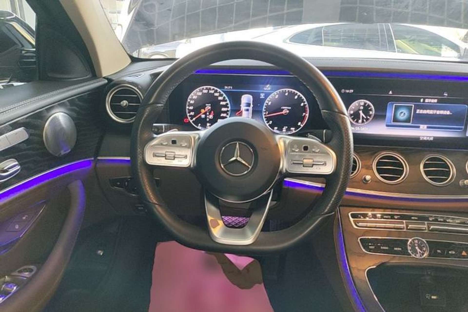 Used Mercedes-Benz E-Class 2019 Restyled E 300 L Sport Luxury Edition Steering Wheel