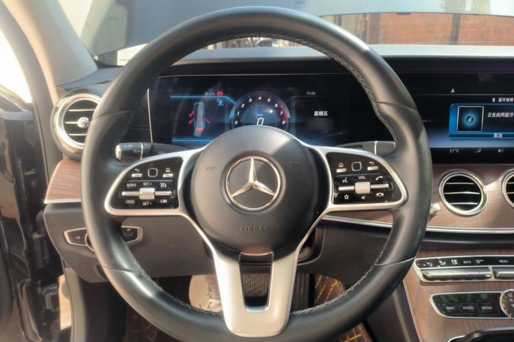 Used Mercedes-Benz E-Class 2019 E 260 L Steering Wheel
