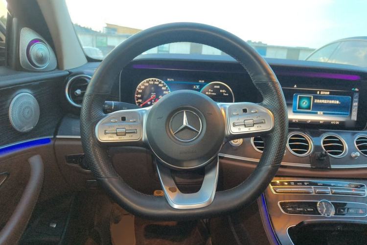 Used Mercedes-Benz E-Class 2019 E 200 L Sport Edition Steering Wheel