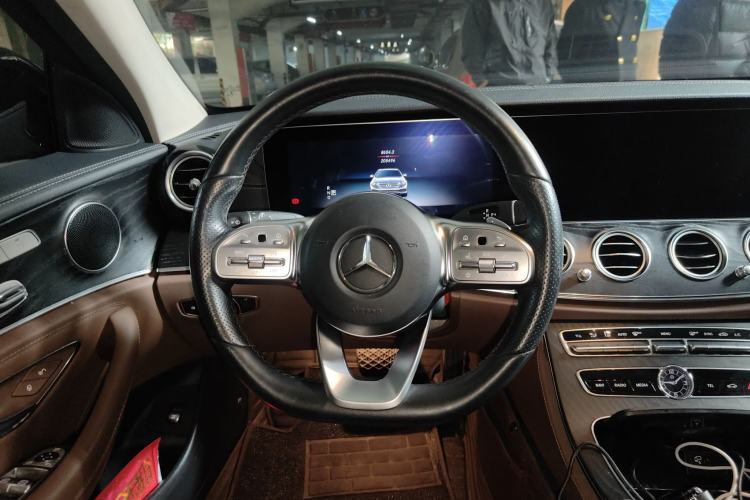 Used Mercedes-Benz E-Class 2019 E 300 L Sporty and Stylish Model Steering Wheel