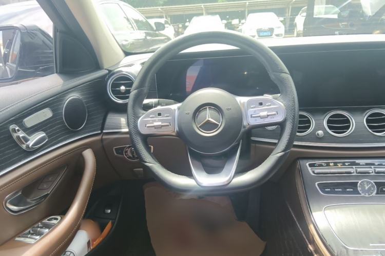 Used Mercedes-Benz E-Class 2019 E 260 L Steering Wheel