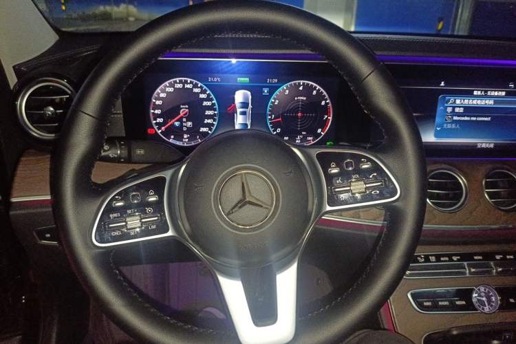 Used Mercedes-Benz E-Class 2019 E 260 L Steering Wheel