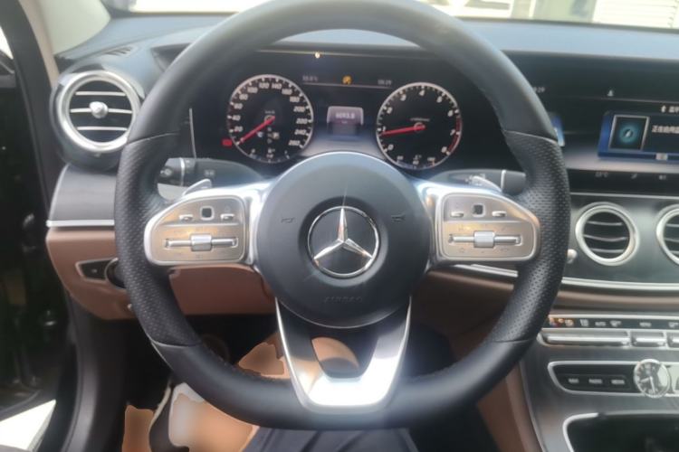 Used Mercedes-Benz E-Class 2019 E 200 L Sport Edition Steering Wheel