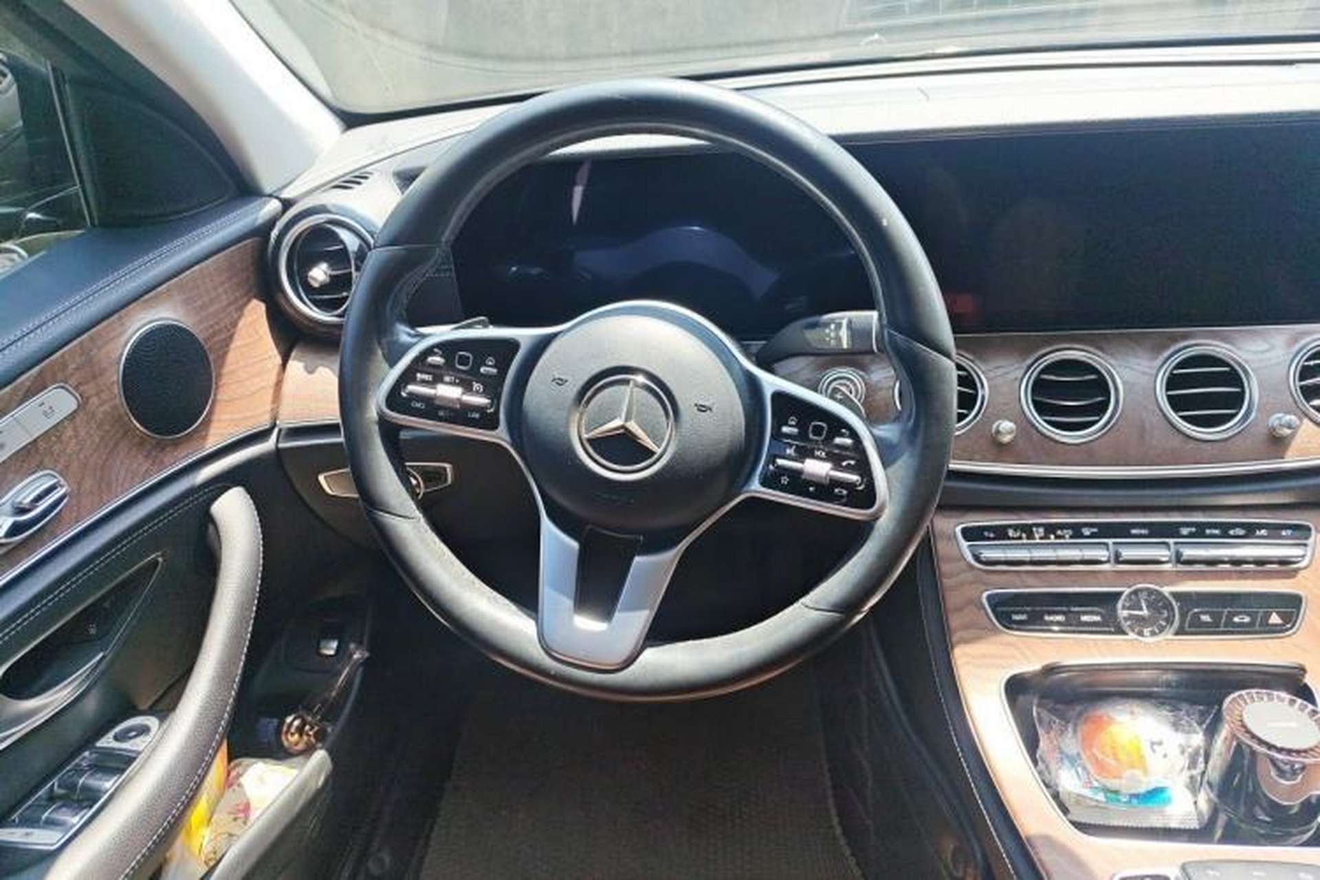 Used Mercedes-Benz E-Class 2019 E 300 L Stylish Model Steering Wheel