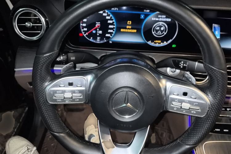 Used Mercedes-Benz E-Class 2019 Restyled E 300 L Sporty and Stylish Edition Steering Wheel