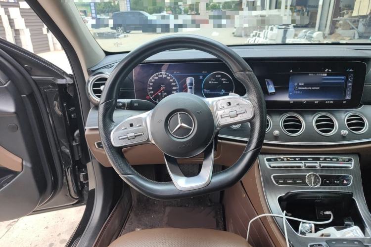 Used Mercedes-Benz E-Class 2019 Restyled E 300 L Sport Luxury Edition Steering Wheel