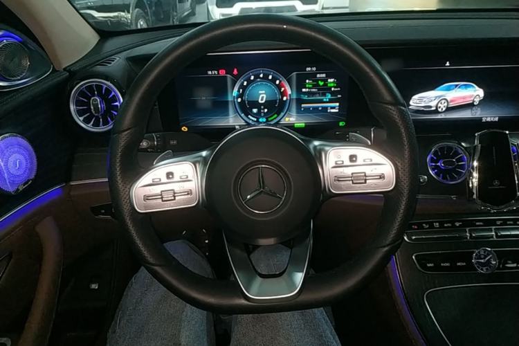 Used Mercedes-Benz E-Class 2019 E 260 L Sport Edition Steering Wheel