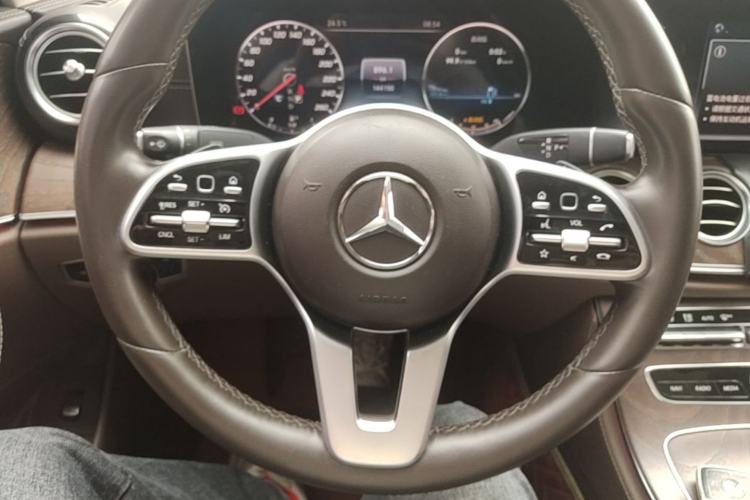 Used Mercedes-Benz E-Class 2019 E 300 L Stylish Model Steering Wheel