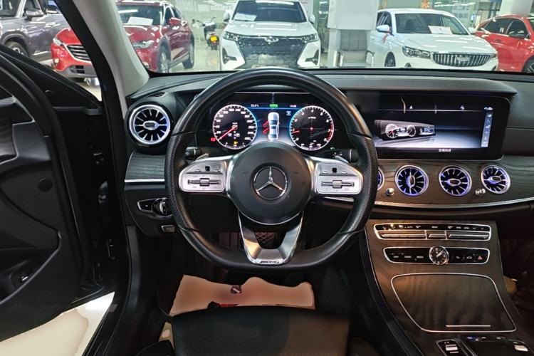 Used Mercedes-Benz E-Class 2019 E 260 L Sport Edition Steering Wheel