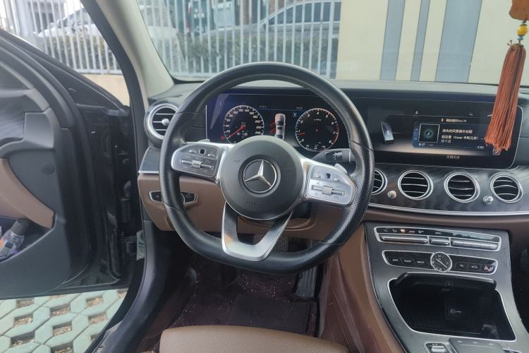 Used Mercedes-Benz E-Class 2019 E 200 L Sport Edition Steering Wheel