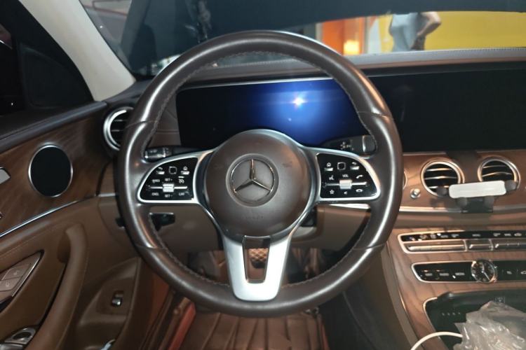 Used Mercedes-Benz E-Class 2019 E 200 L Steering Wheel