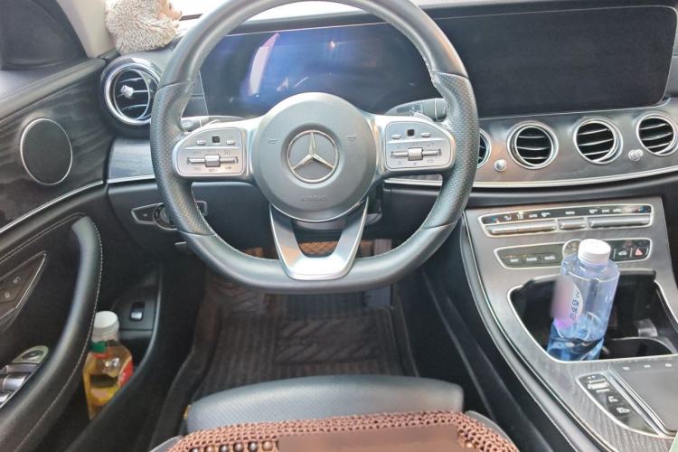 Used Mercedes-Benz E-Class 2019 E 200 L Sport Edition Steering Wheel