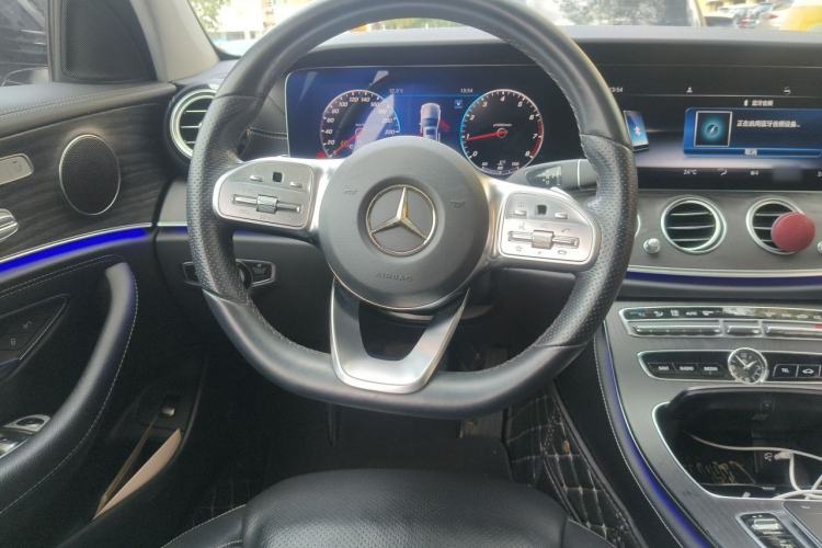 Used Mercedes-Benz E-Class 2019 Restyled E 300 L Sporty and Stylish Edition Steering Wheel