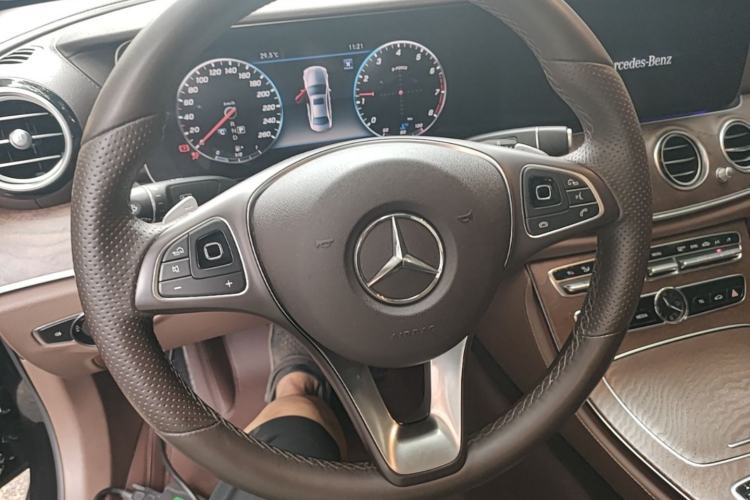 Used Mercedes-Benz E-Class 2019 E 200 L Steering Wheel