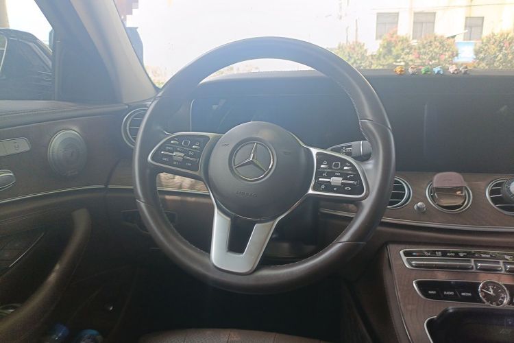 Used Mercedes-Benz E-Class 2019 E 260 L Steering Wheel