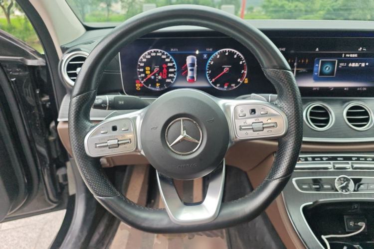 Used Mercedes-Benz E-Class 2019 Restyled E 300 L Sporty and Stylish Edition Steering Wheel