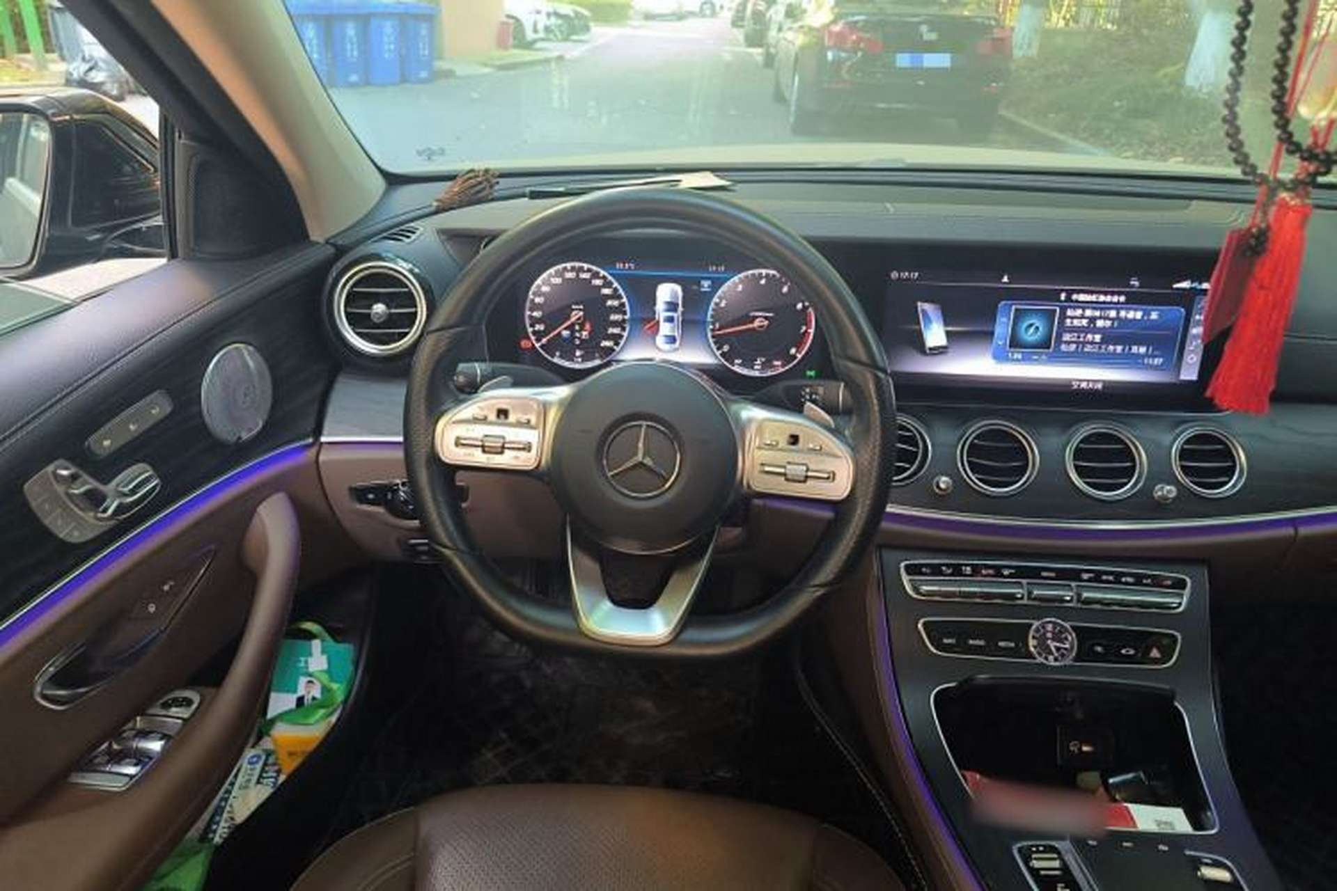 Used Mercedes-Benz E-Class 2019 Restyled E 300 L Sporty and Stylish Edition Steering Wheel