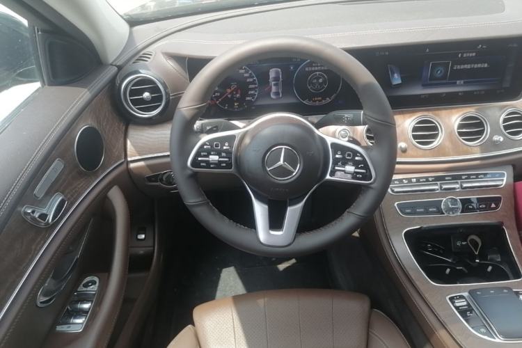 Used Mercedes-Benz E-Class 2019 E 200 L Steering Wheel