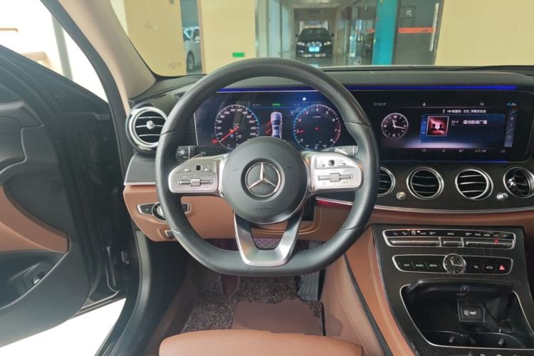 Used Mercedes-Benz E-Class 2019 E 260 L Sport Edition Steering Wheel