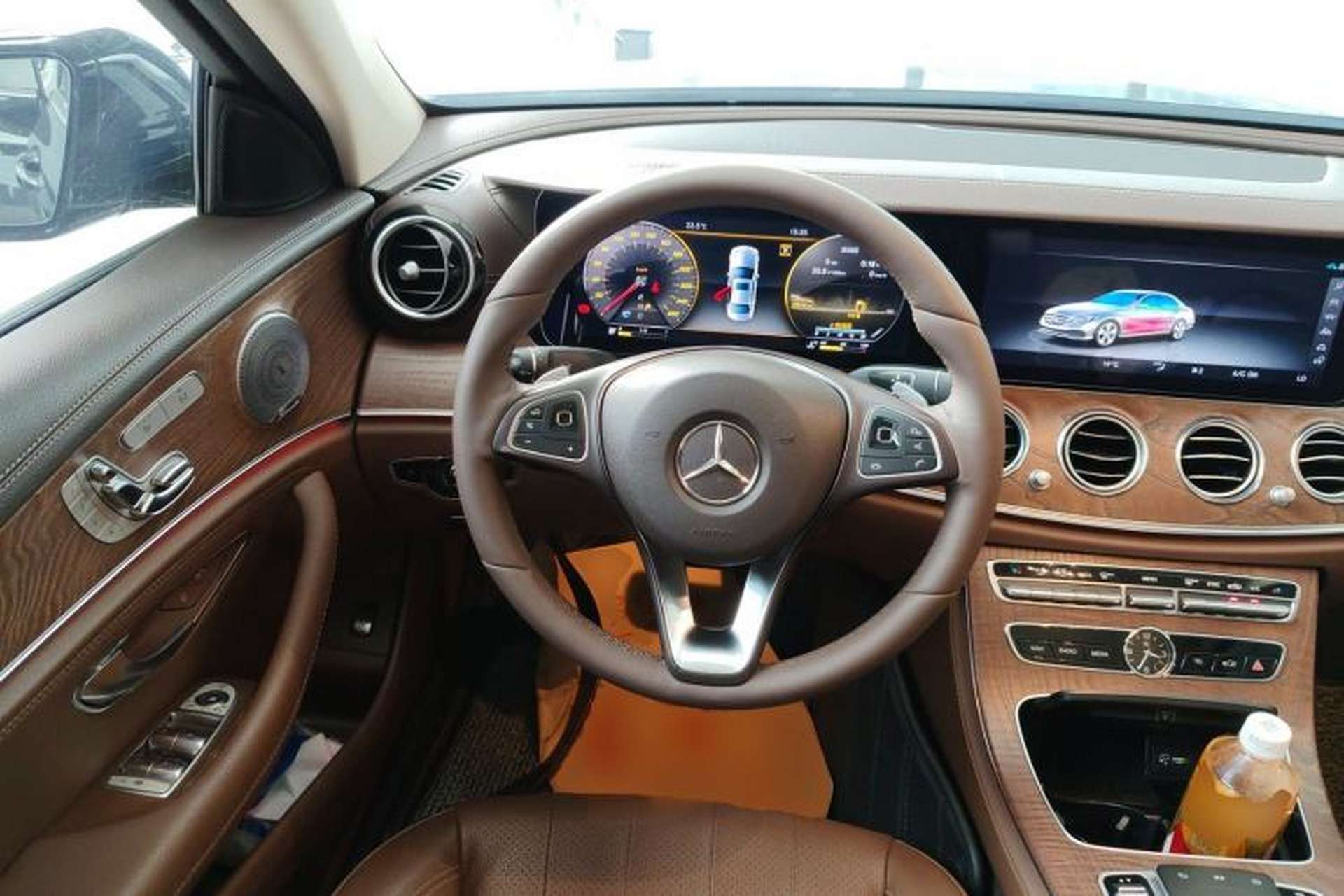 Used Mercedes-Benz E-Class 2019 E 300 L Luxury Model Steering Wheel