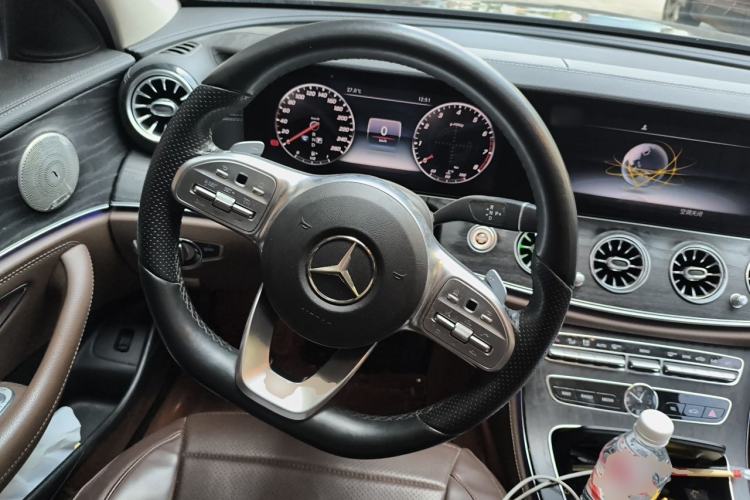 Used Mercedes-Benz E-Class 2019 Restyled E 300 L Sporty and Stylish Edition Steering Wheel