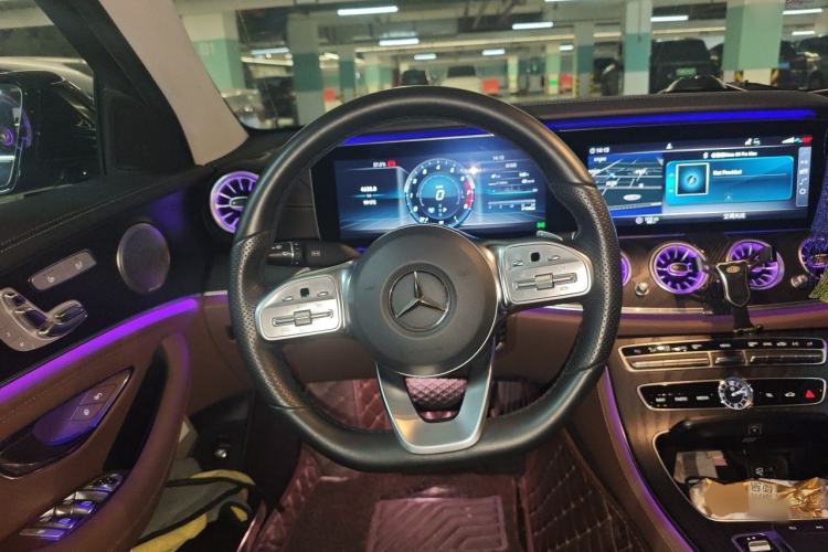Used Mercedes-Benz E-Class 2019 E 300 L Sport Luxury Edition Steering Wheel