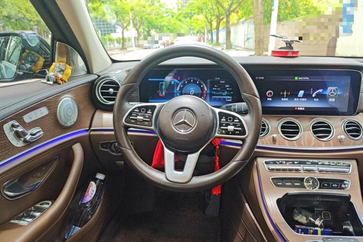 Used Mercedes-Benz E-Class 2019 Restyled E 300 L Luxury Edition Steering Wheel