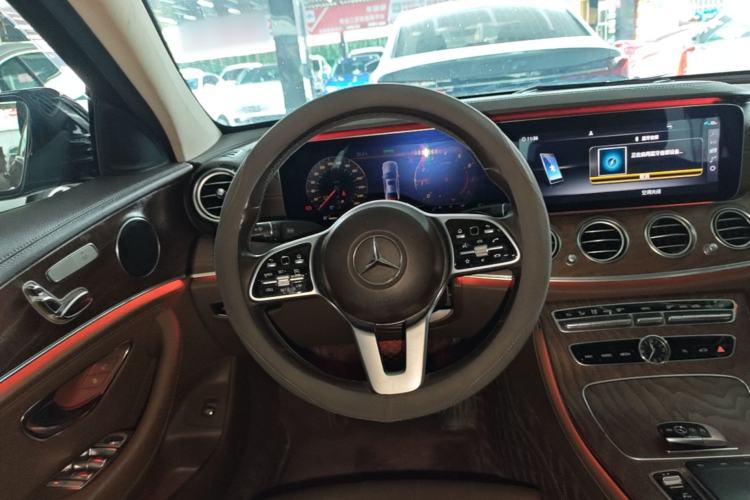 Used Mercedes-Benz E-Class 2019 E 260 L Steering Wheel