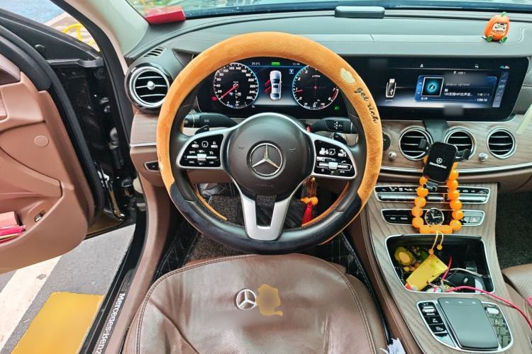 Used Mercedes-Benz E-Class 2019 E 260 L Steering Wheel