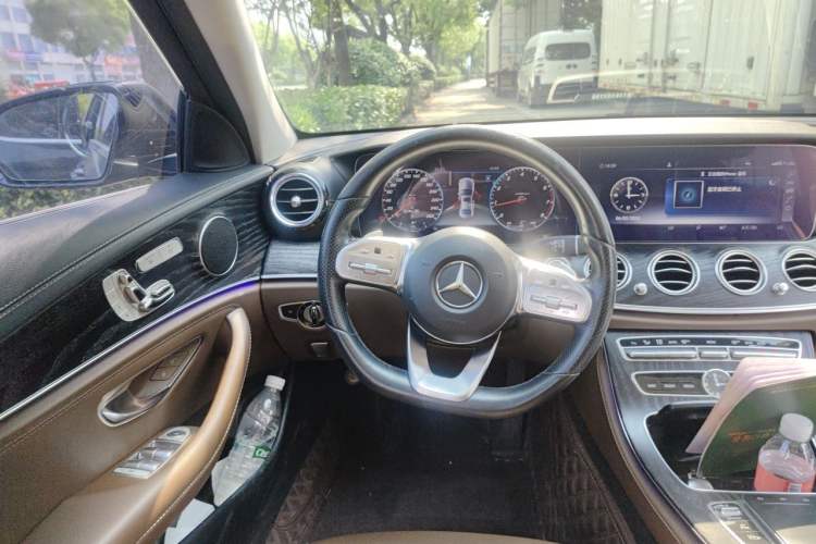 Used Mercedes-Benz E-Class 2019 E 300 L Sporty and Stylish Model Steering Wheel