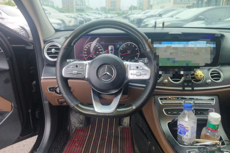 Used Mercedes-Benz E-Class 2019 Restyled E 300 L Sporty and Stylish Edition Steering Wheel