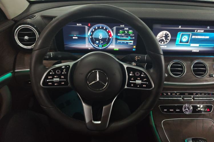Used Mercedes-Benz E-Class 2019 E 260 L Steering Wheel