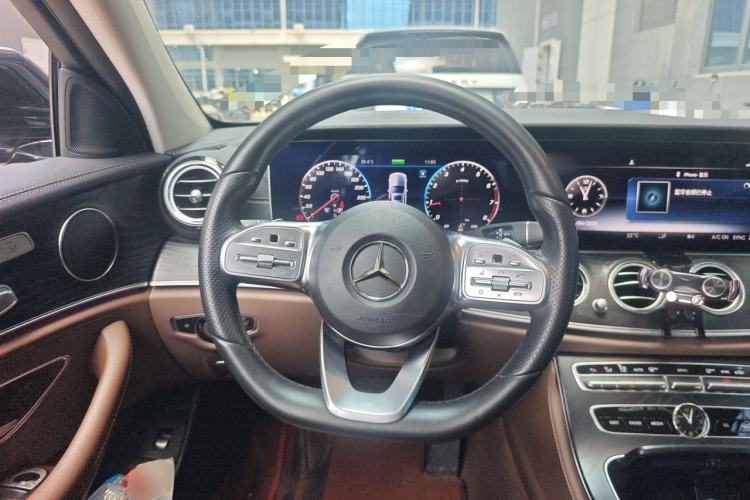 Used Mercedes-Benz E-Class 2019 E 260 L Sport Edition Steering Wheel