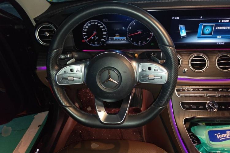 Used Mercedes-Benz E-Class 2019 Restyled E 300 L Sporty and Stylish Edition Steering Wheel