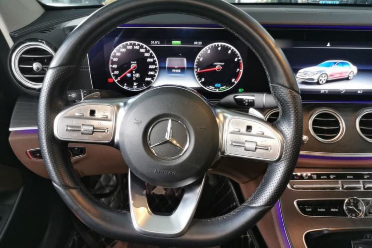 Used Mercedes-Benz E-Class 2019 E 260 L Sport Edition Steering Wheel