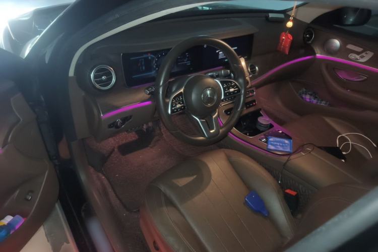 Used Mercedes-Benz E-Class 2019 E 300 L Stylish Model Steering Wheel