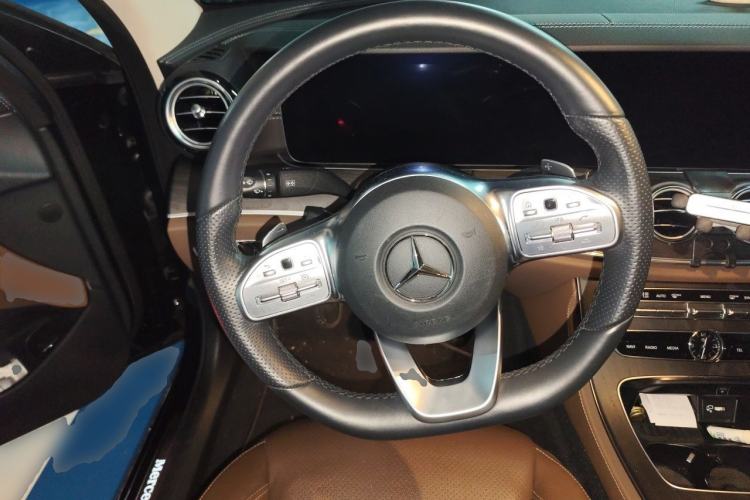 Used Mercedes-Benz E-Class 2019 Restyled E 300 L Sporty and Stylish Edition Steering Wheel
