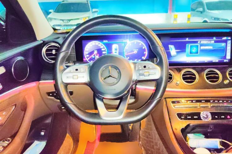 Used Mercedes-Benz E-Class 2019 E 300 L Sporty and Stylish Model Steering Wheel