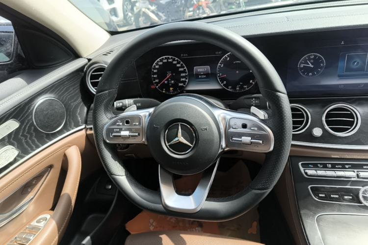 Used Mercedes-Benz E-Class 2019 E 200 L Sport 4MATIC Steering Wheel