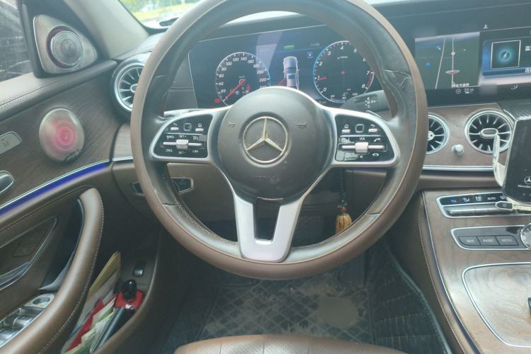 Used Mercedes-Benz E-Class 2019 E 260 L 4MATIC Steering Wheel