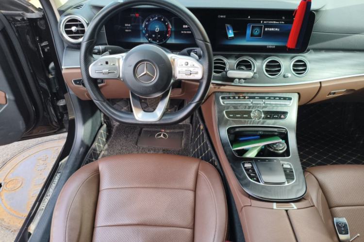 Used Mercedes-Benz E-Class 2019 E 300 L Sporty and Stylish Model Steering Wheel